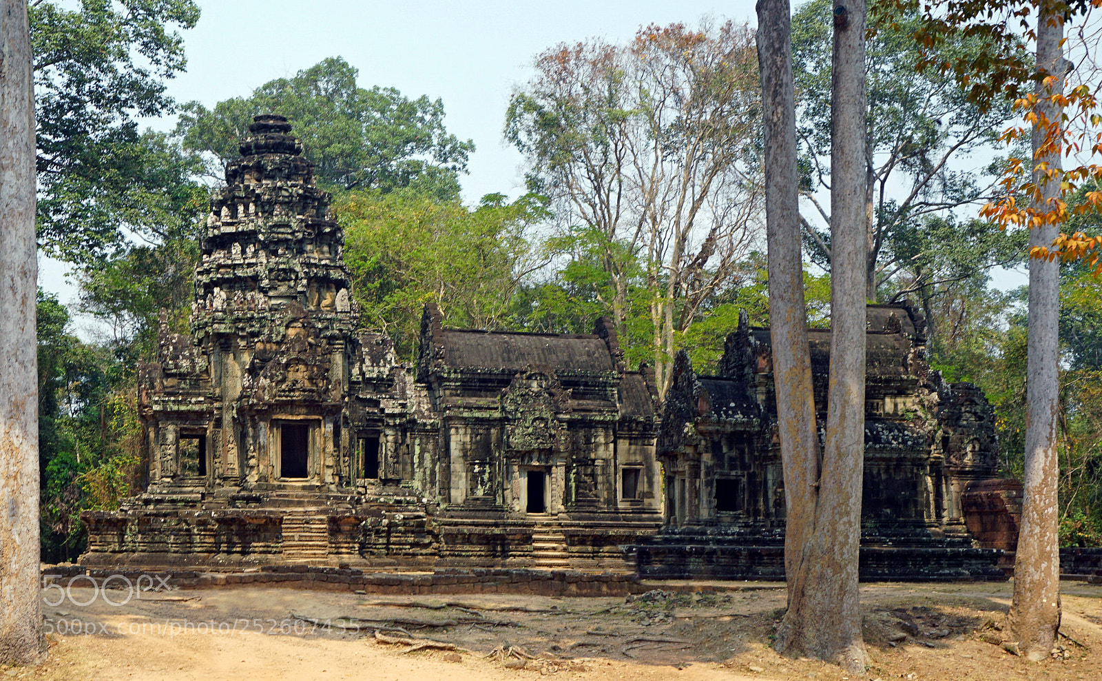 Sony a6000 sample photo. Ankor wat temple complex photography