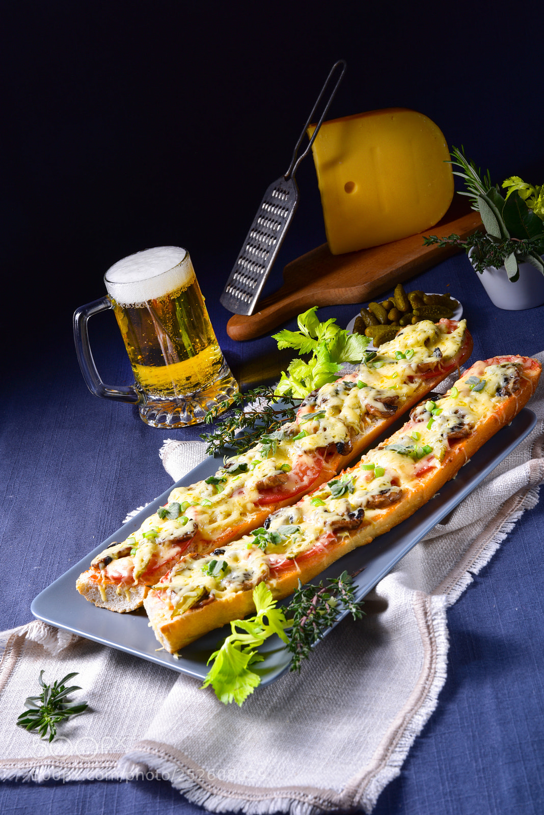 Nikon D810 sample photo. Tasty vegetarian baguette photography