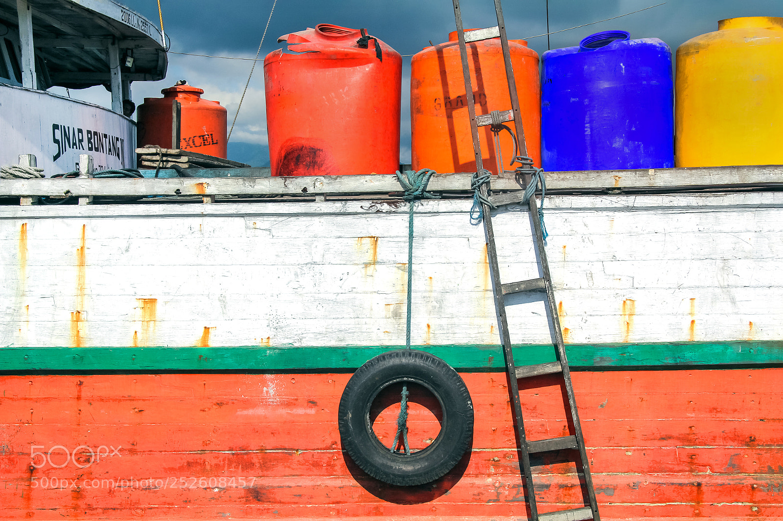 Canon EOS 60D sample photo. Pare-pare harbor photography