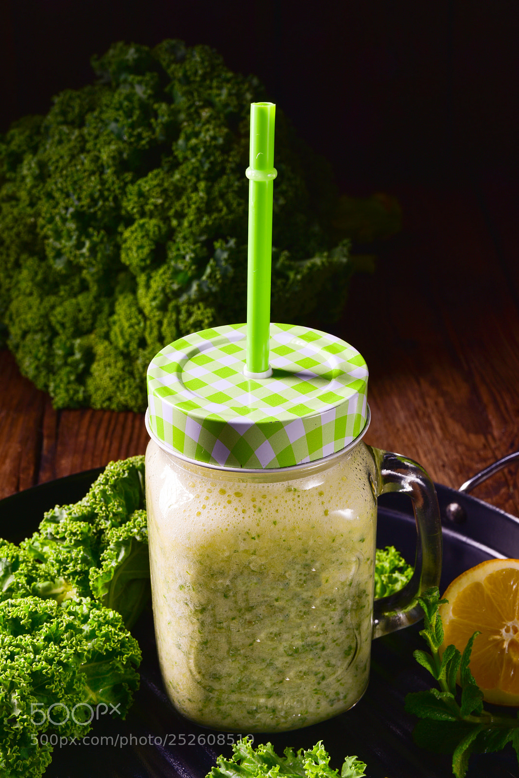 Nikon D810 sample photo. Kale banana smoothie photography
