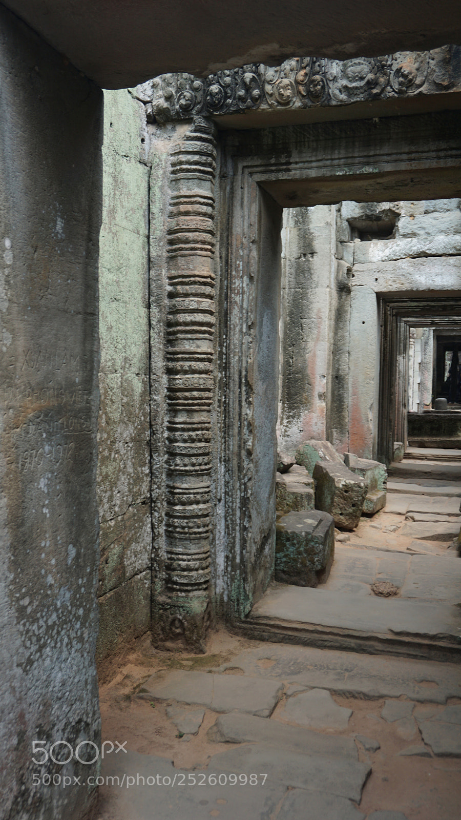 Sony a6000 sample photo. Ankor wat temple complex photography