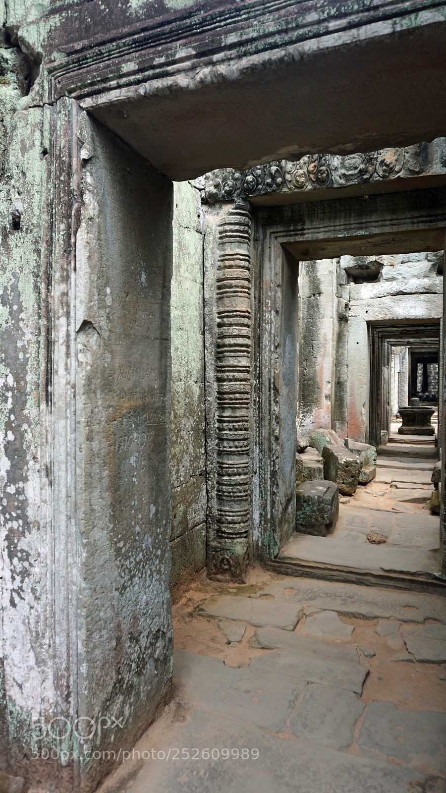 Sony a6000 sample photo. Ankor wat temple complex photography