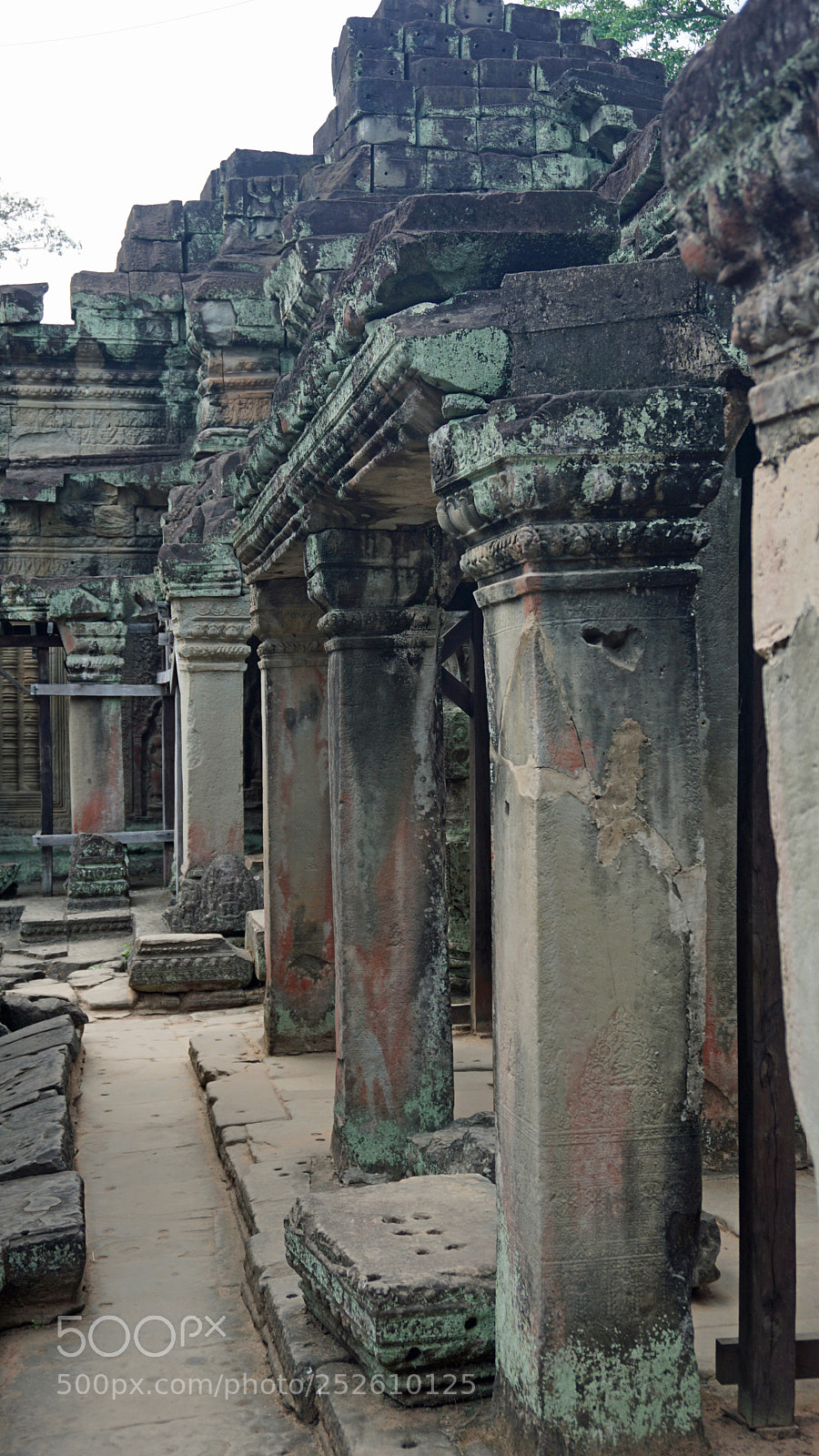 Sony a6000 sample photo. Ankor wat temple complex photography