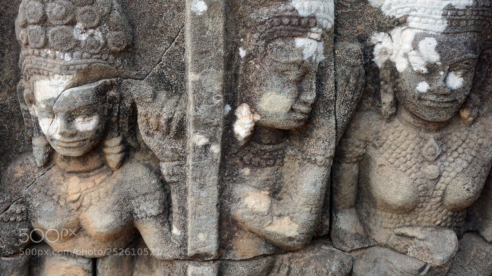 Sony a6000 sample photo. Angkor wat wall figures photography