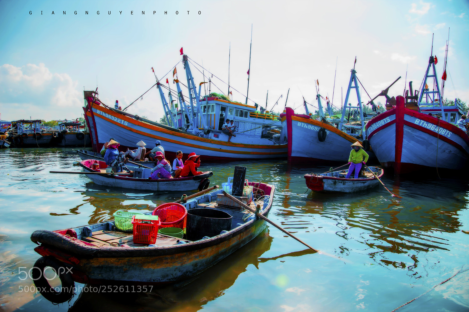 Canon EOS-1Ds Mark III sample photo. Cặp bến photography
