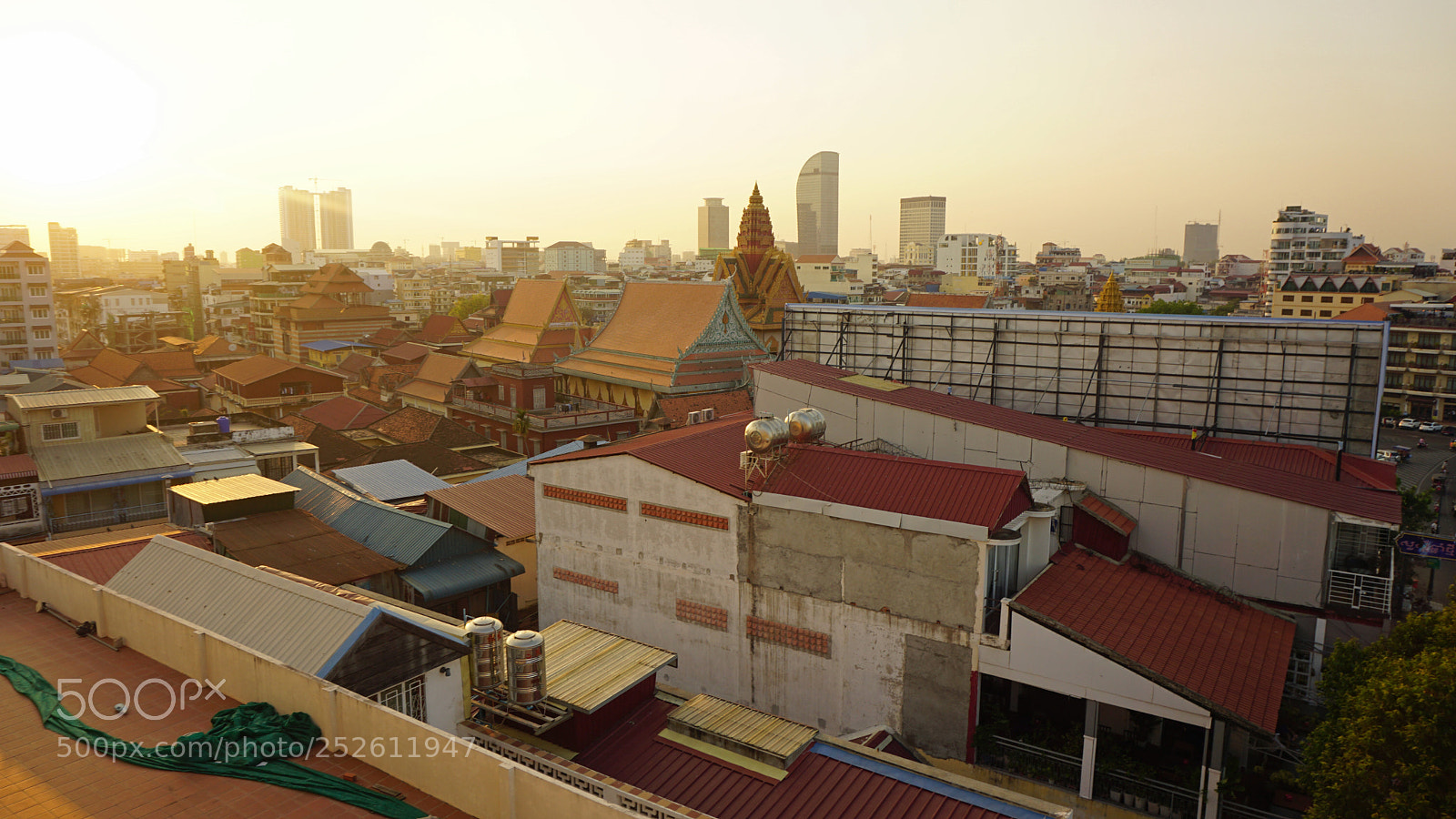 Sony a6000 sample photo. Phnom penh landmark photography