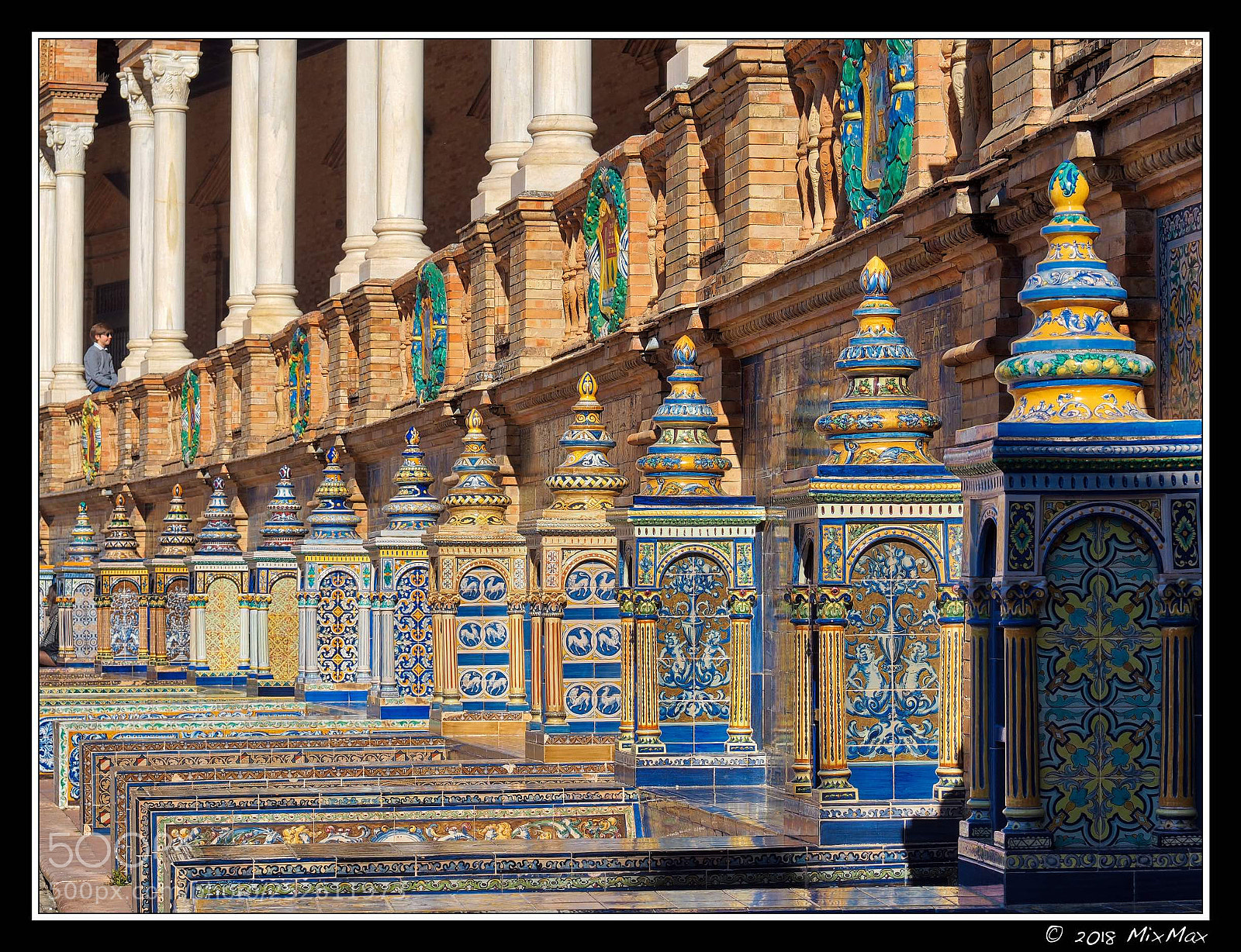 Olympus OM-D E-M10 sample photo. Plaza de espa a photography