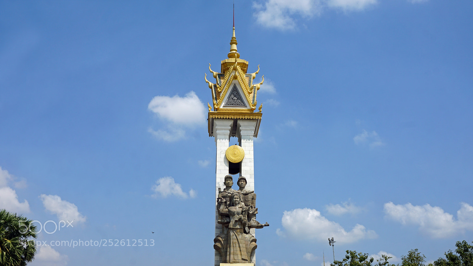 Sony a6000 sample photo. Phnom penh landmark photography