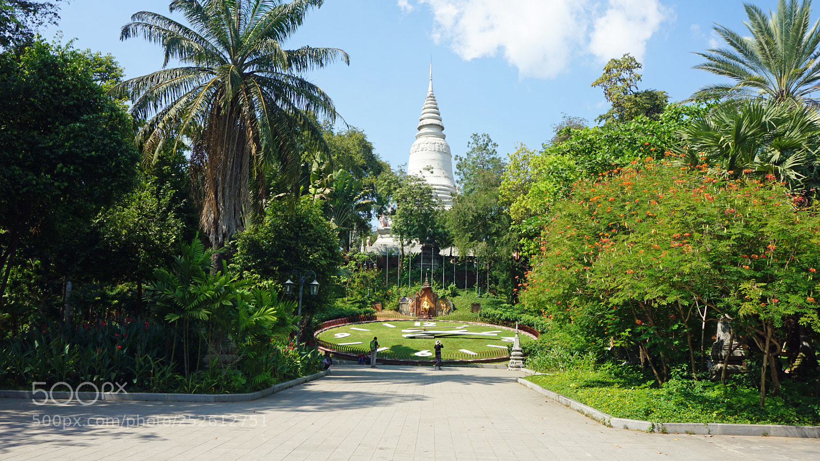 Sony a6000 sample photo. Phnom penh landmark photography