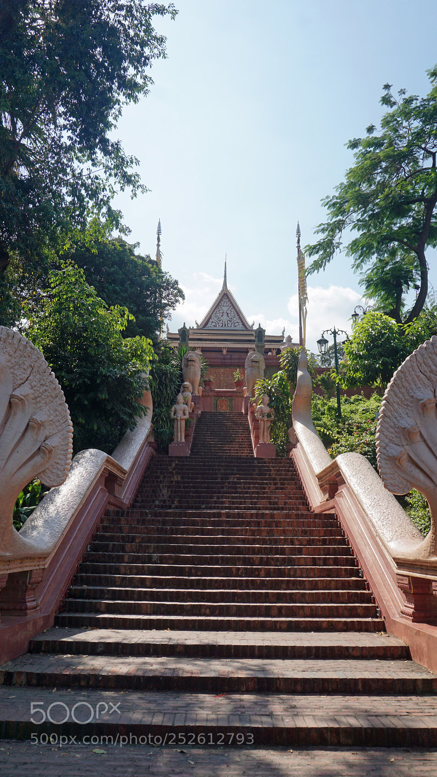 Sony a6000 sample photo. Wat phnom temple complex photography