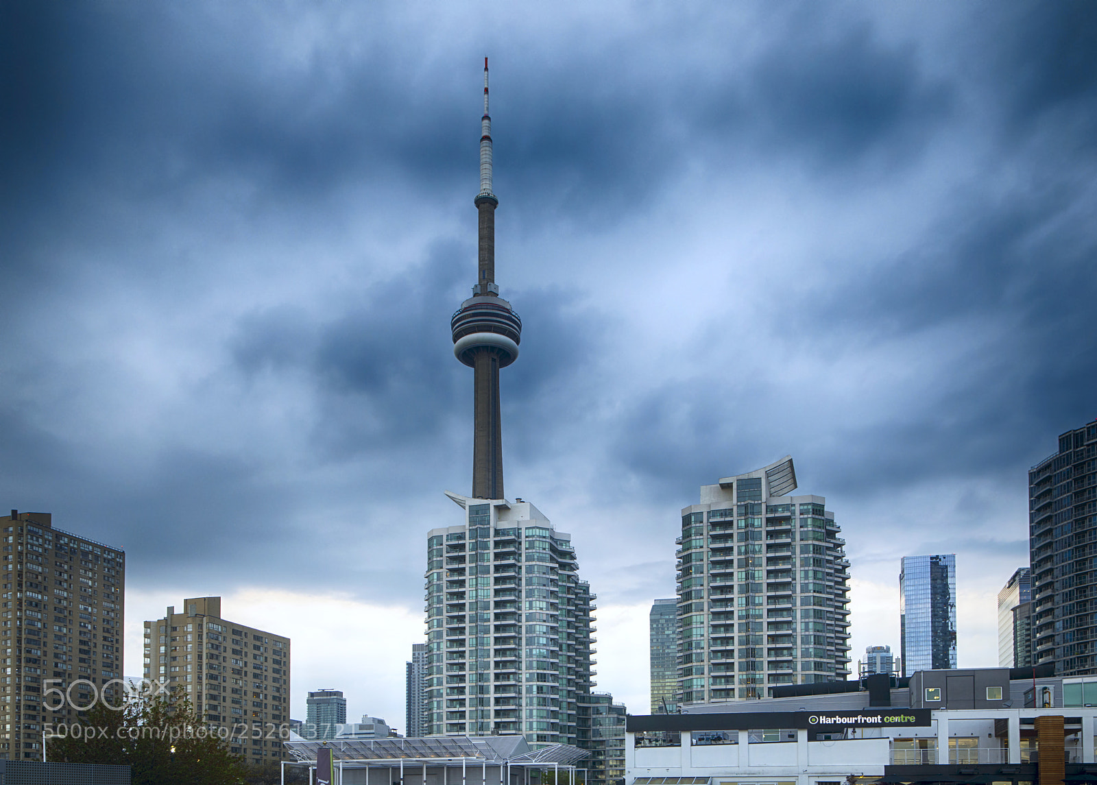 Canon EOS 5D Mark IV sample photo. Toronto - may 23 photography