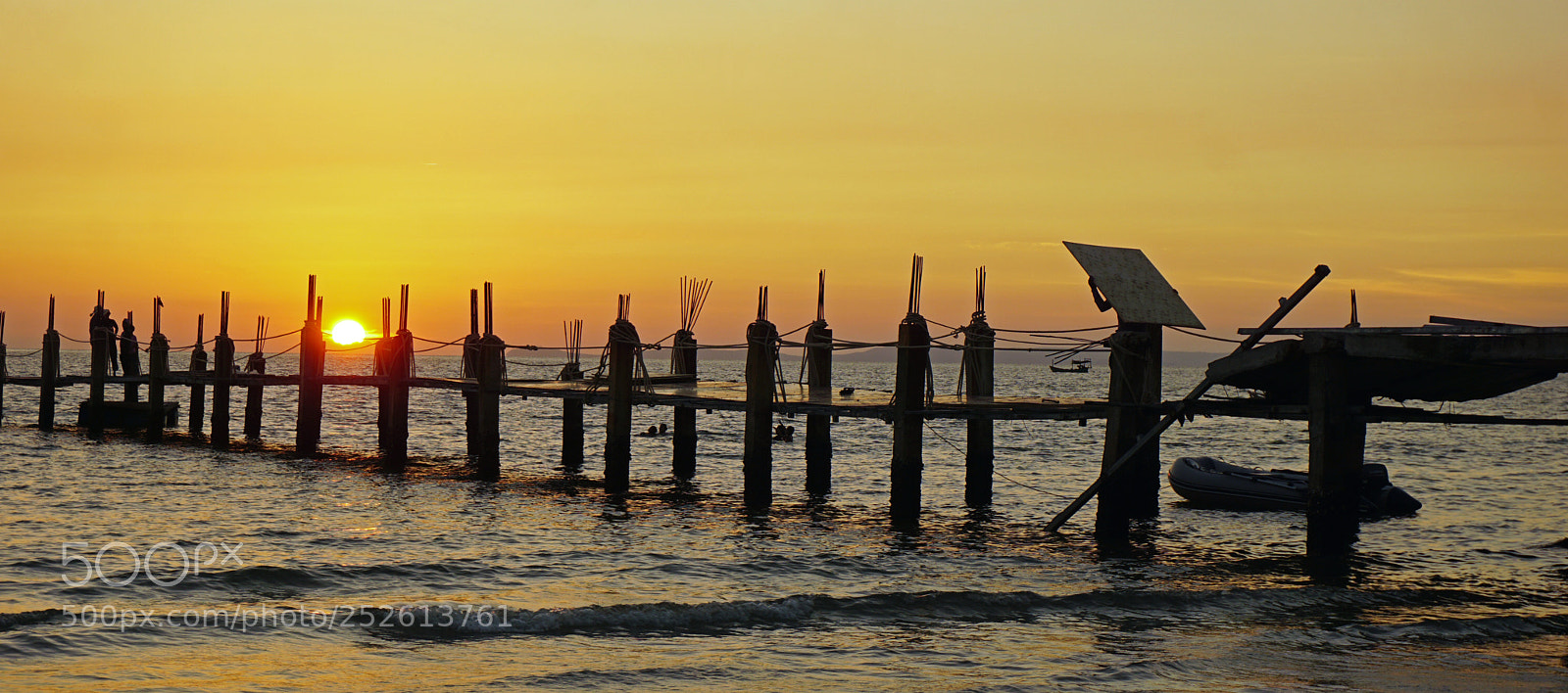 Sony a6000 sample photo. Wooden jetty in the photography