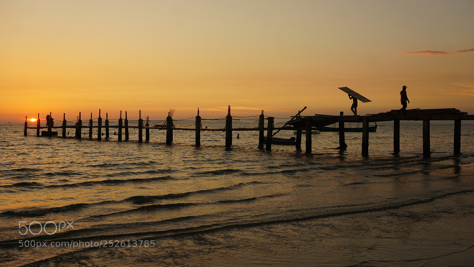 Sony a6000 sample photo. Wooden jetty in the photography