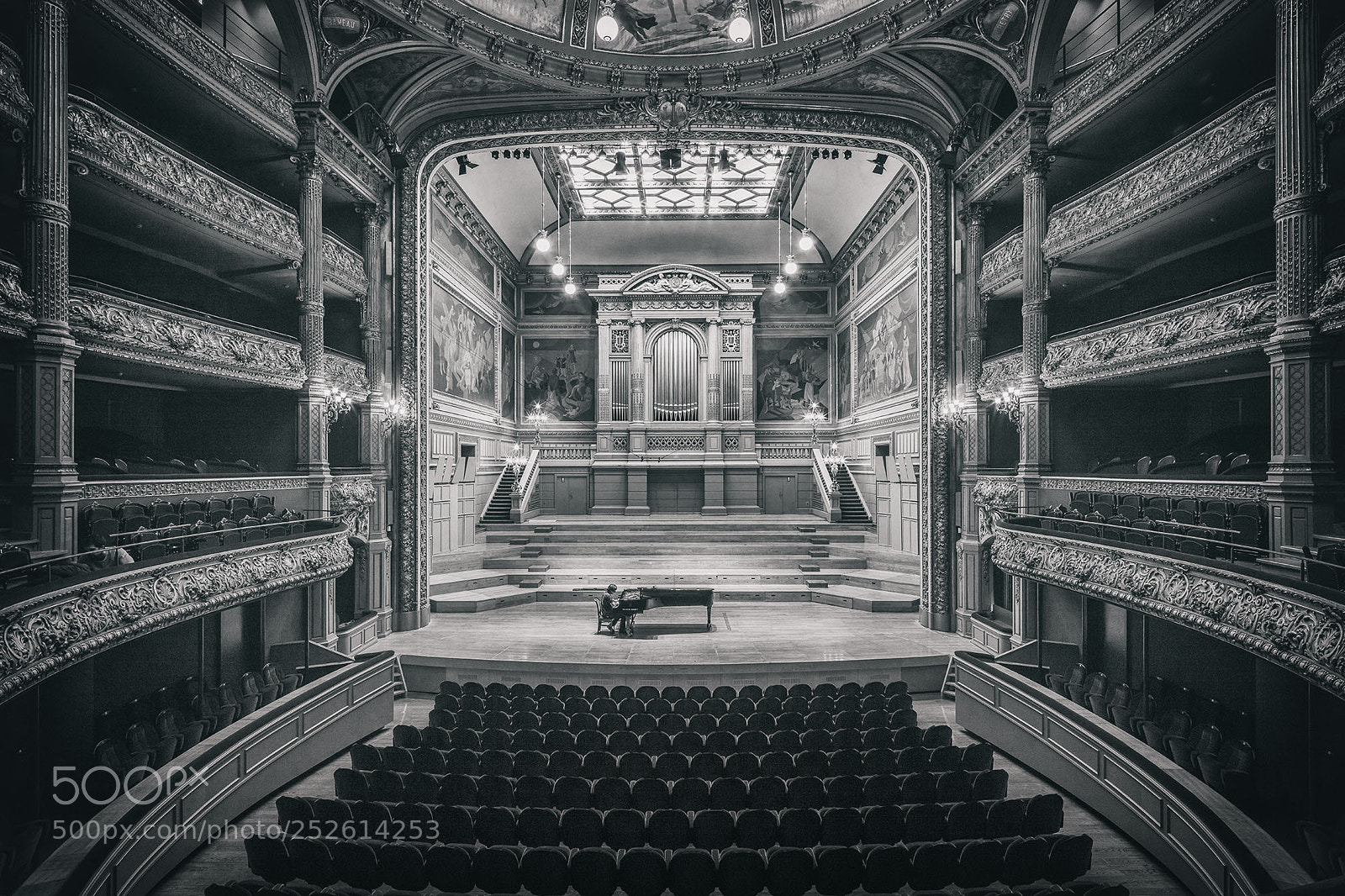Canon EOS 5DS R sample photo. Salle philharmonique de li photography