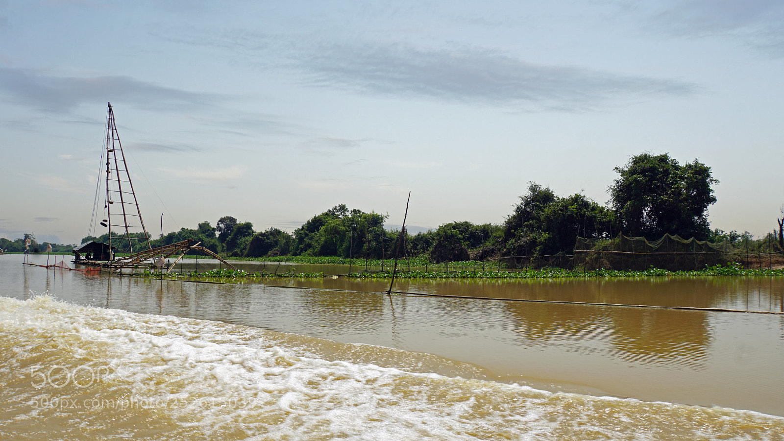 Sony a6000 sample photo. Tonle sap shrimp farms photography
