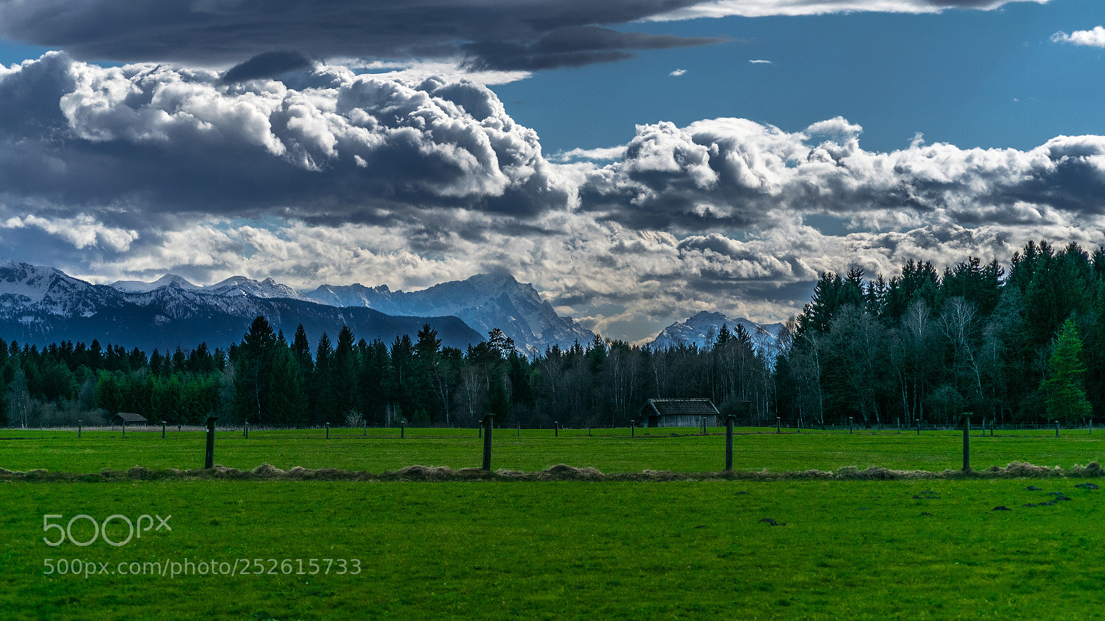Nikon D5300 sample photo. Wolken über der zugspitze photography