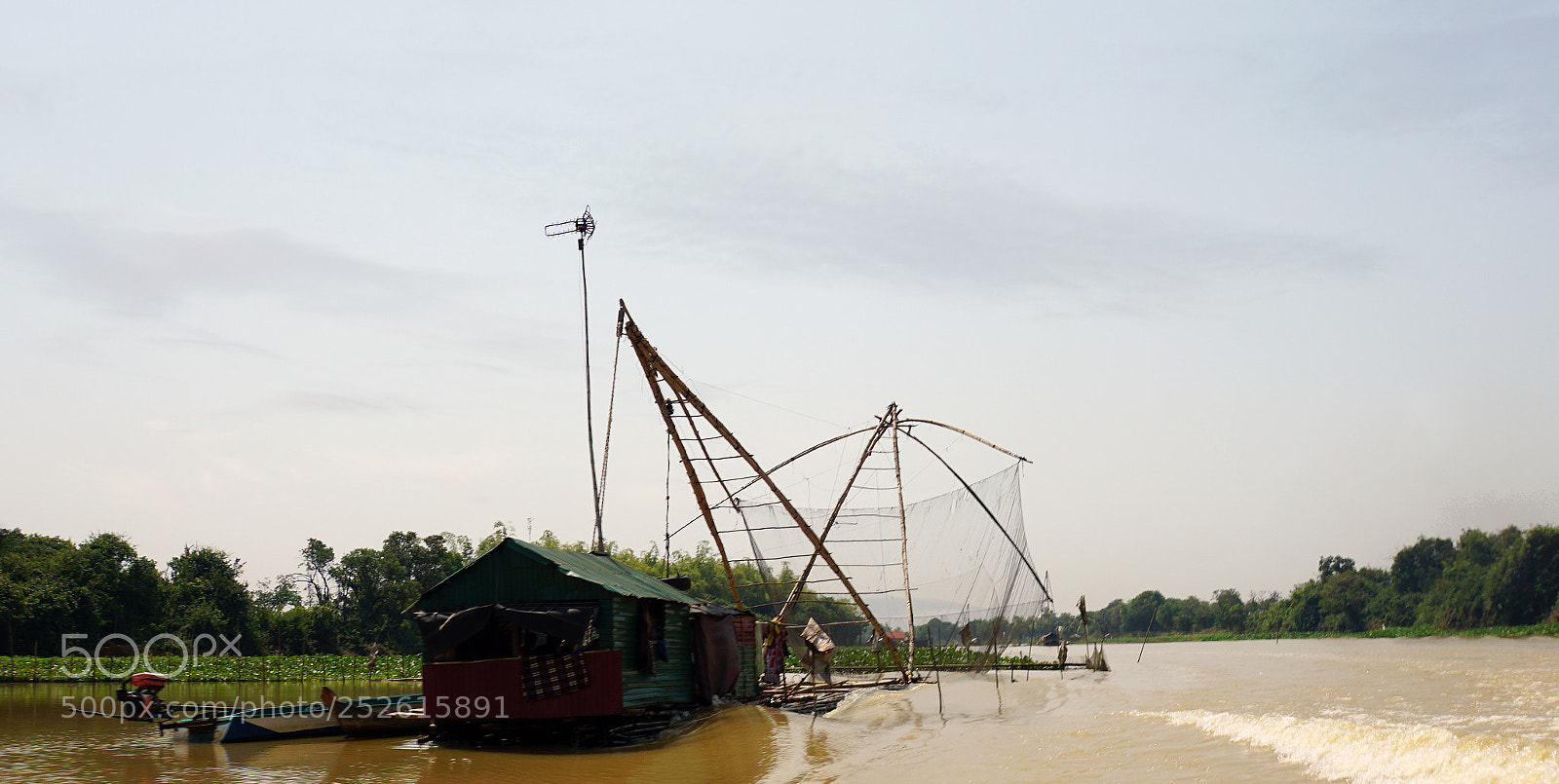 Sony a6000 sample photo. Tonle sap shrimp farms photography