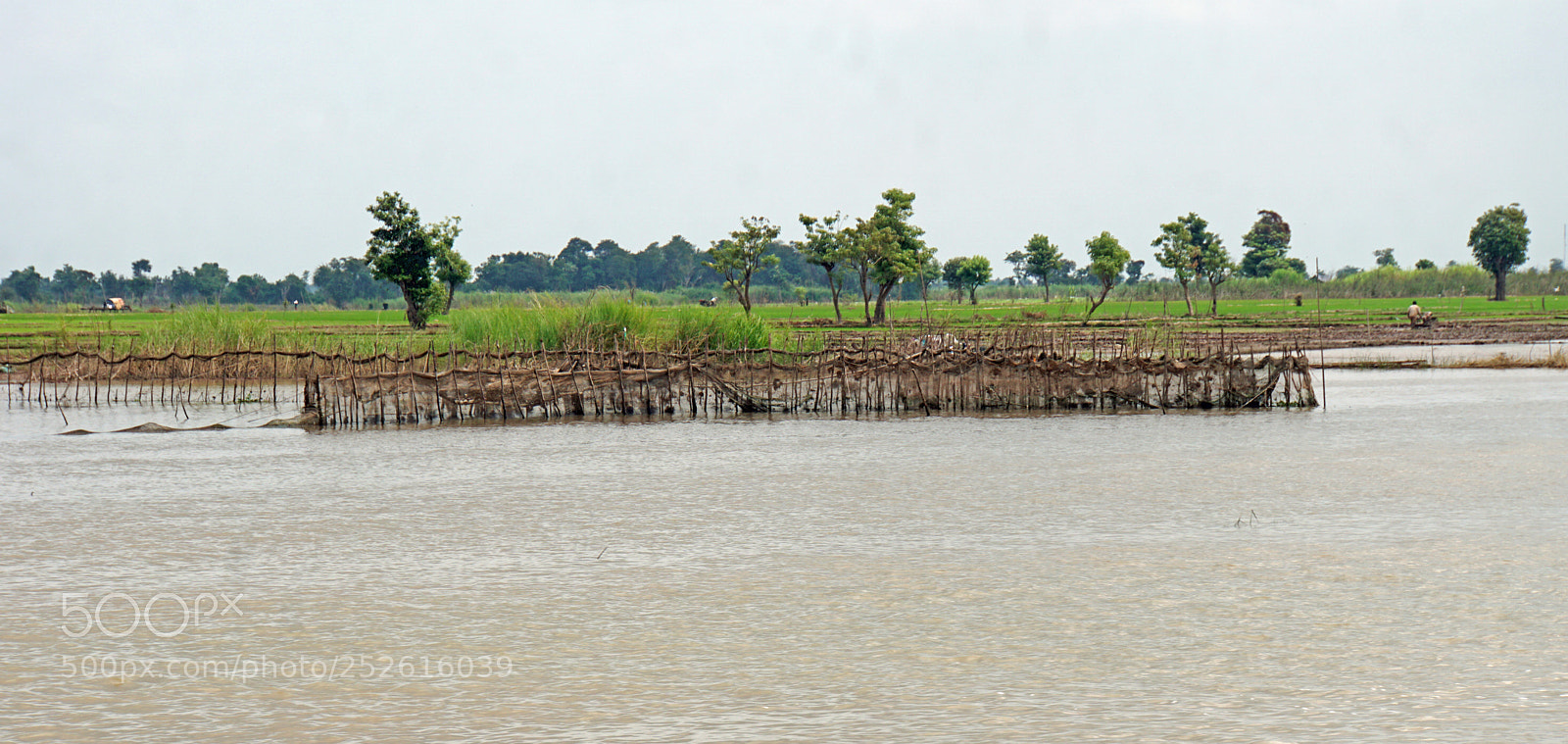 Sony a6000 sample photo. Fisherman village at tonle photography