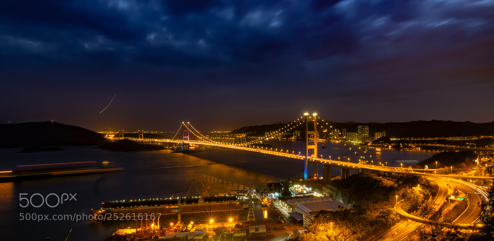 Sony a6000 sample photo. Tsing ma bridge after photography