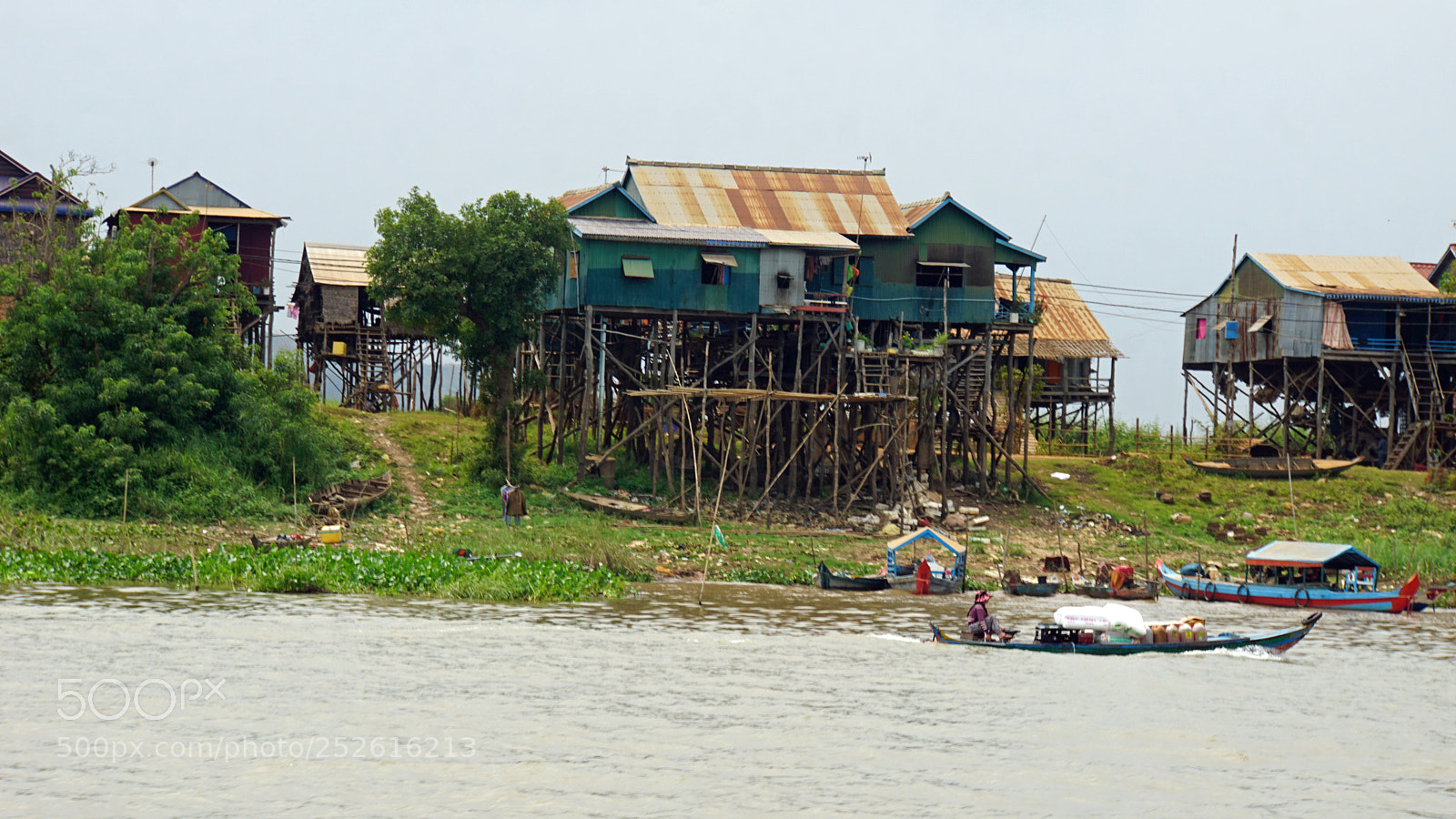 Sony a6000 sample photo. Fisherman village at tonle photography
