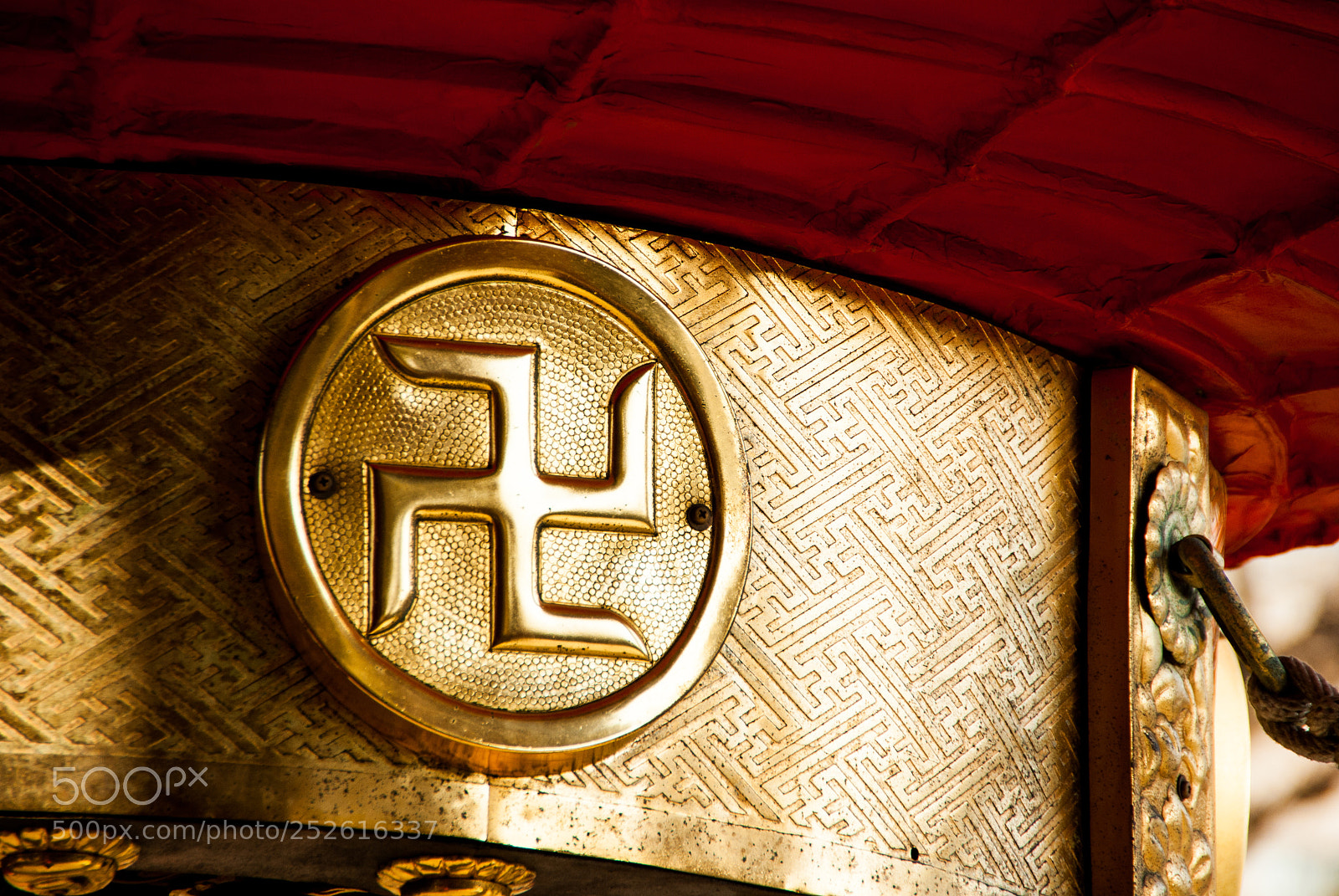 Pentax K10D sample photo. Asakusa shrine (浅草神社, asakusa-jinja) photography