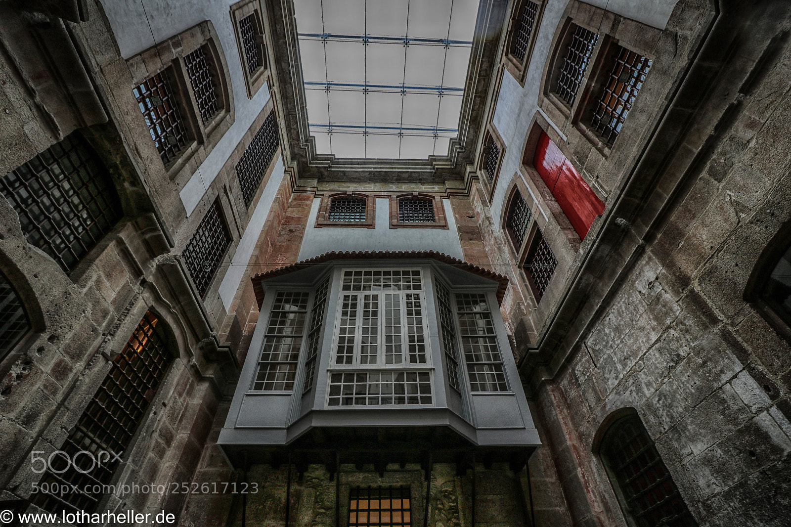 Canon EOS 750D (EOS Rebel T6i / EOS Kiss X8i) sample photo. Portugal jail photography