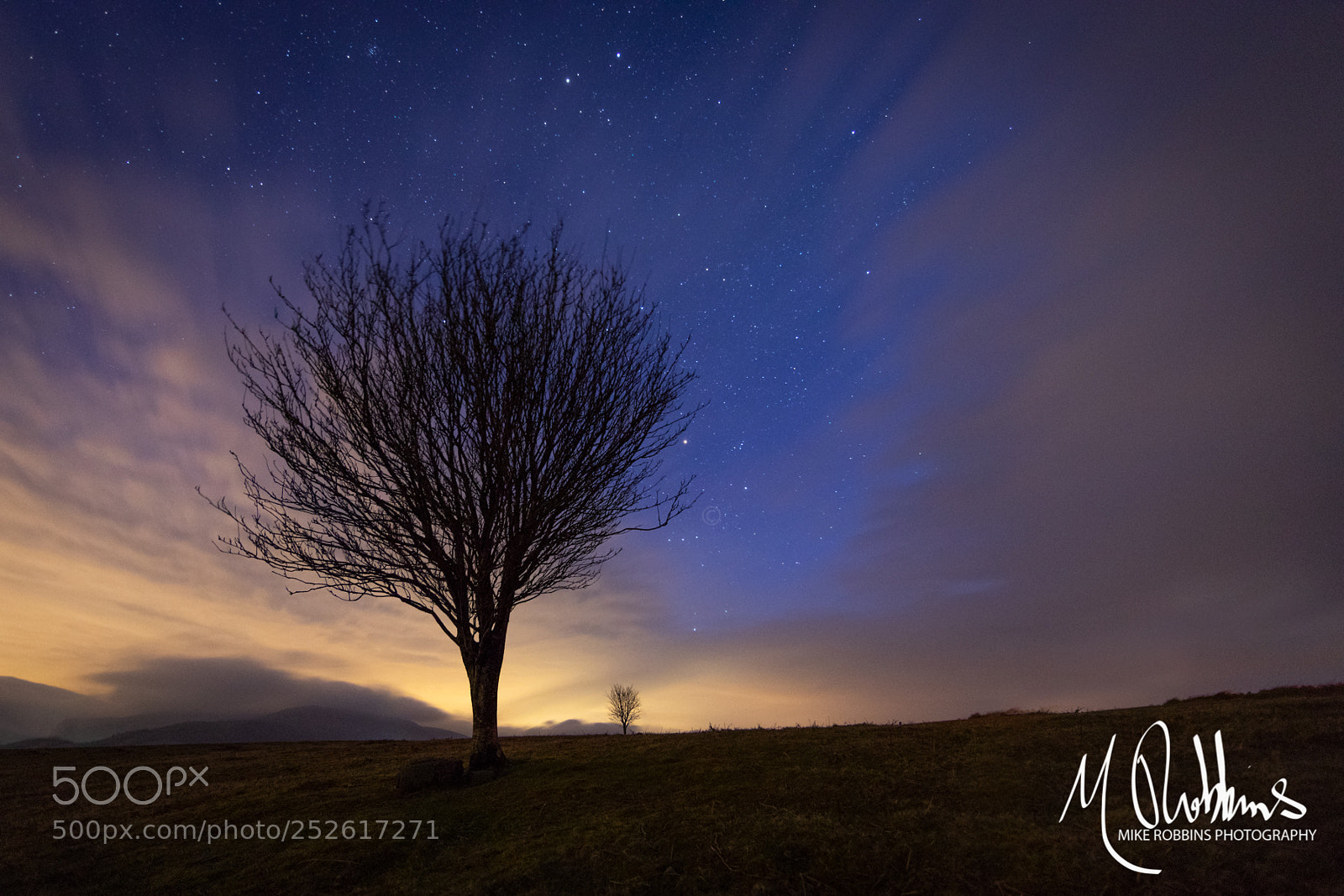 Canon EOS 5D Mark IV sample photo. Night sky at mynydd photography