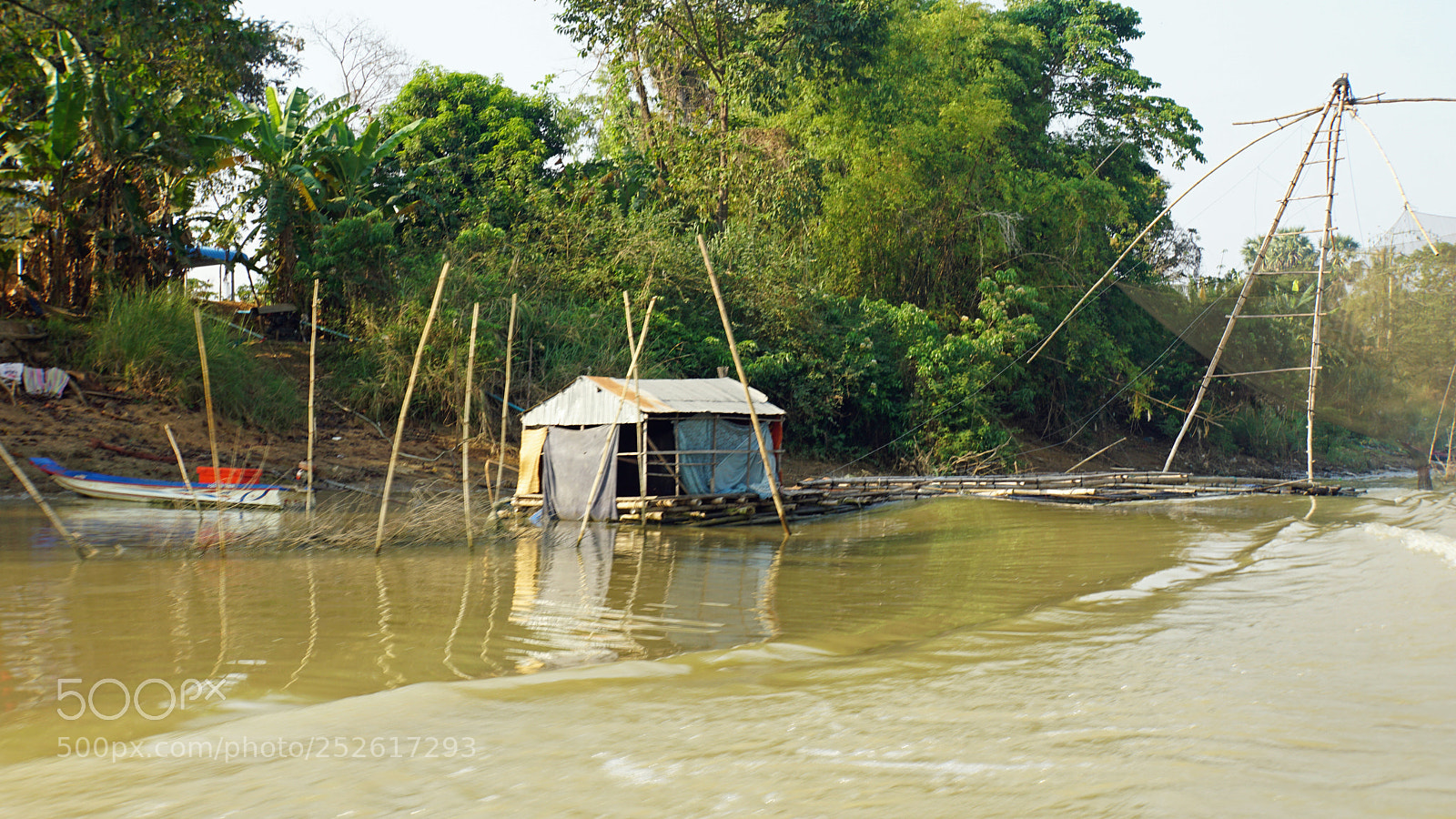 Sony a6000 sample photo. Tonle sap shrimp farms photography