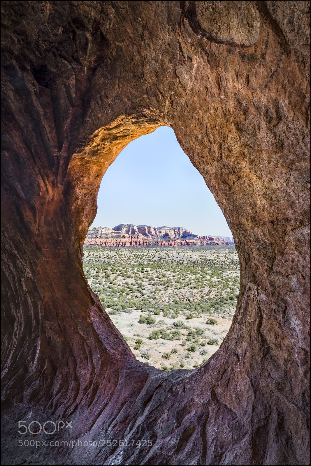 Canon EOS 5D Mark IV sample photo. Room with a view photography