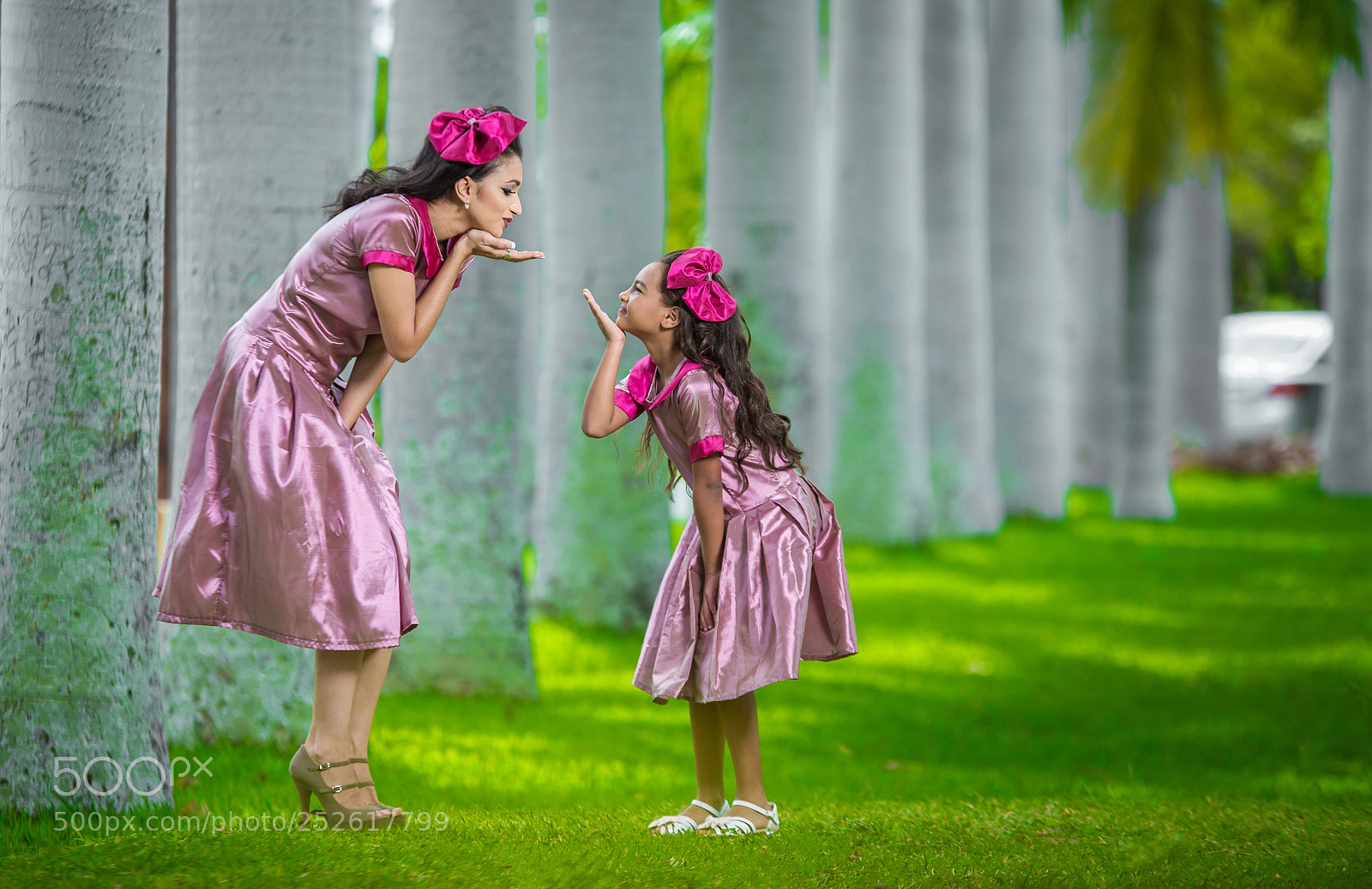 Nikon D610 sample photo. Mother  &  daughter love photography