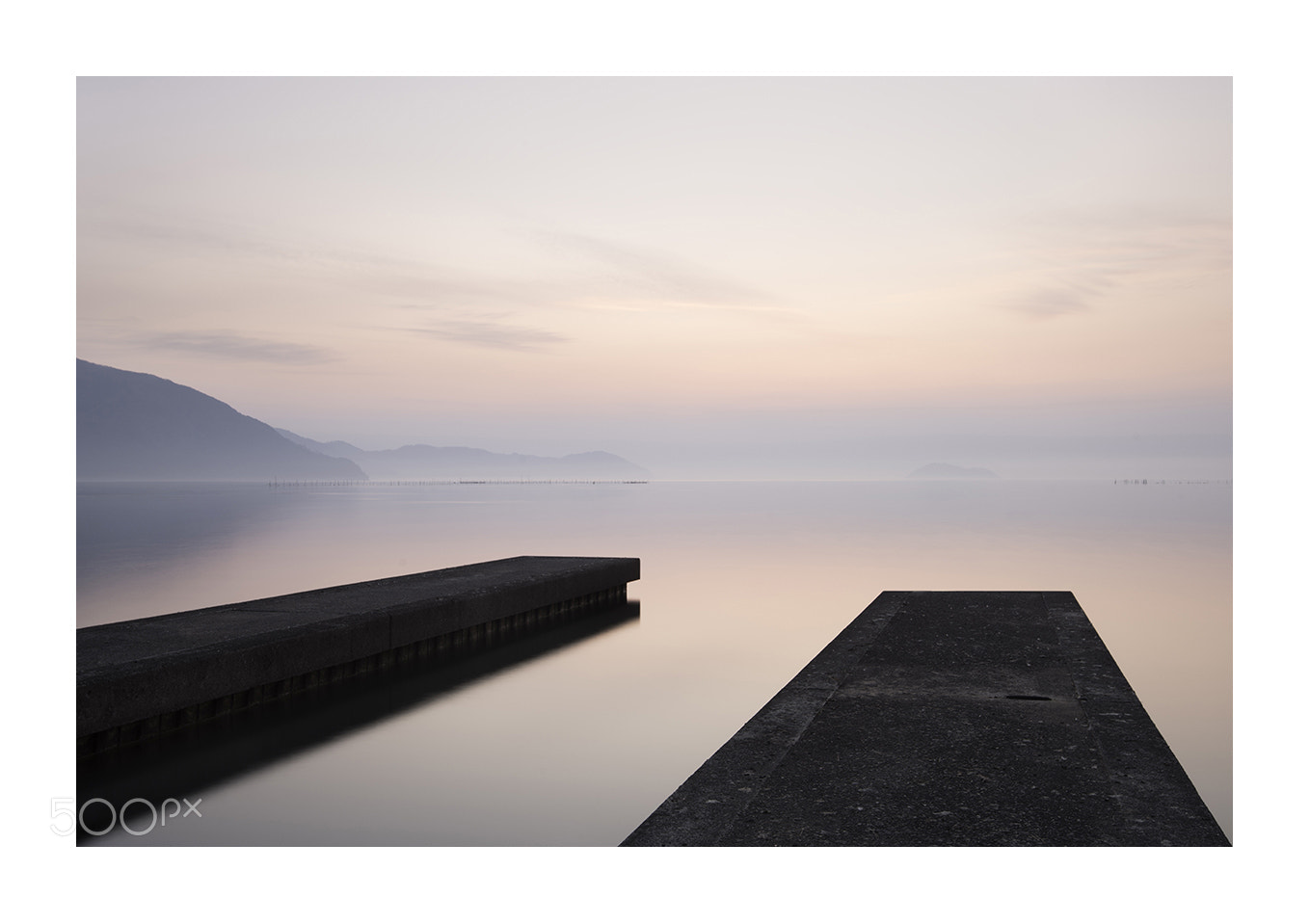 Nikon D810 sample photo. Two piers on lake photography