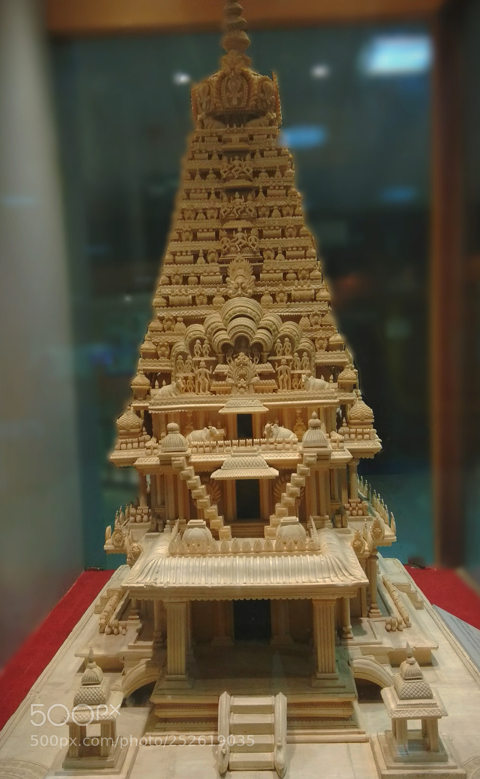 Xiaomi Redmi Note 4 sample photo. Replica of raajrajeshwara temple photography