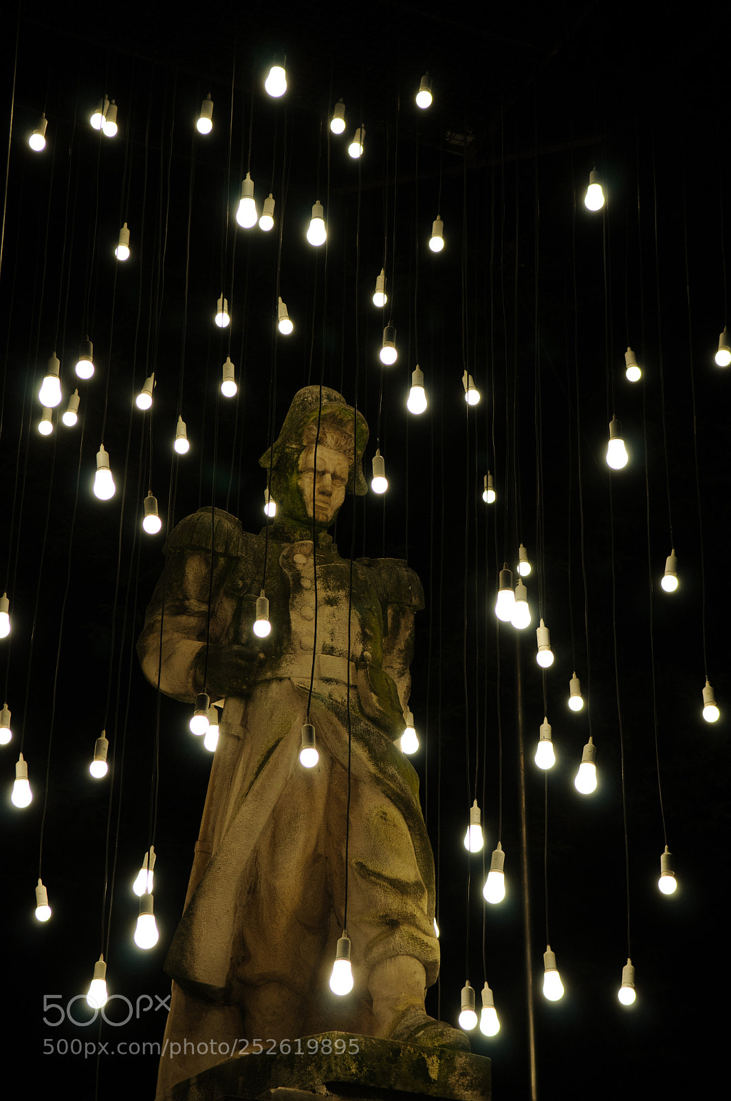 Nikon D300 sample photo. Ampoules photography