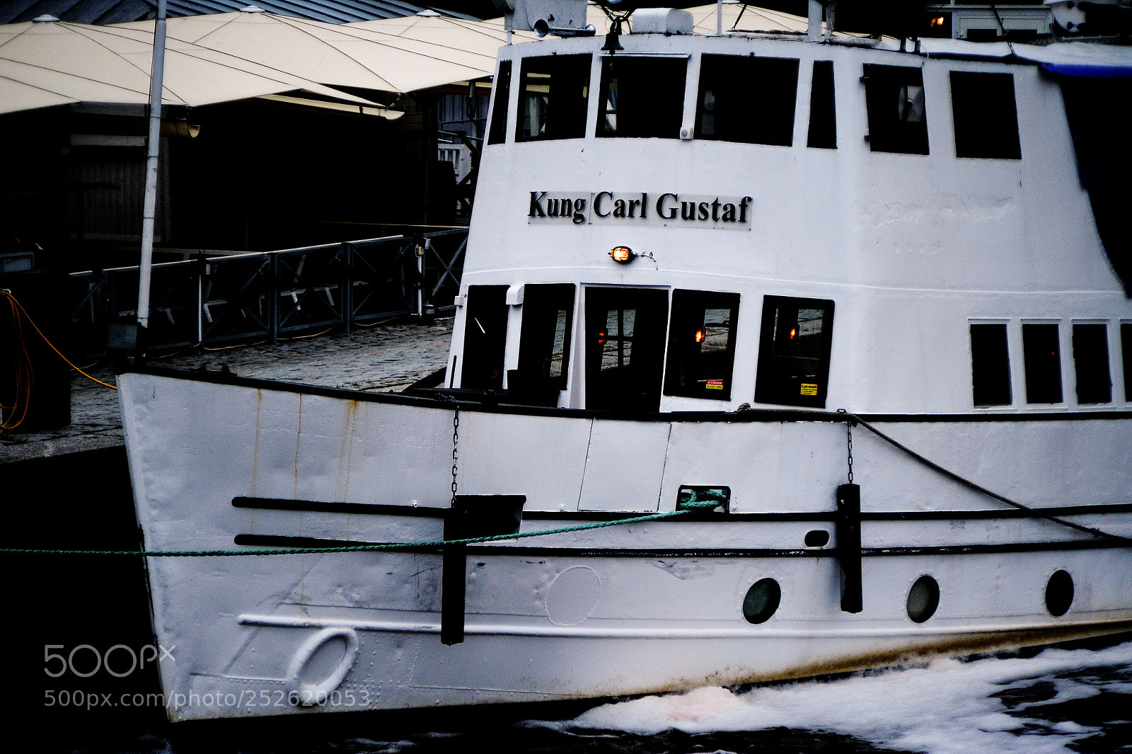 Nikon D700 sample photo. The riverboat in the photography