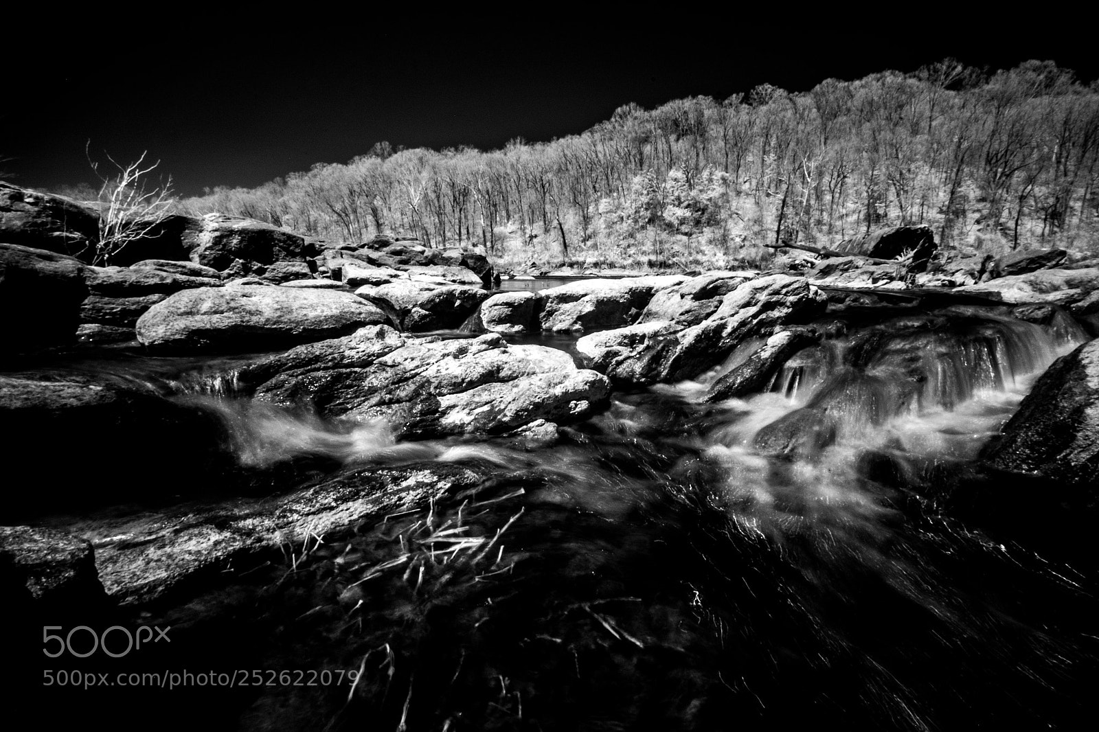 Fujifilm X-E1 sample photo. Rapids in infrared light photography