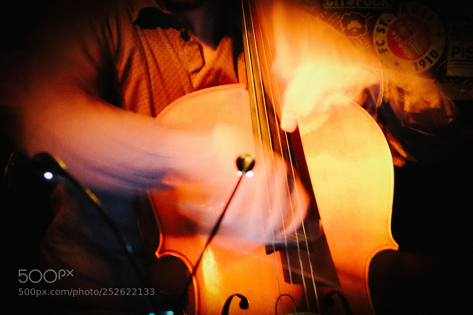 Fujifilm X-T10 sample photo. Flying hands photography