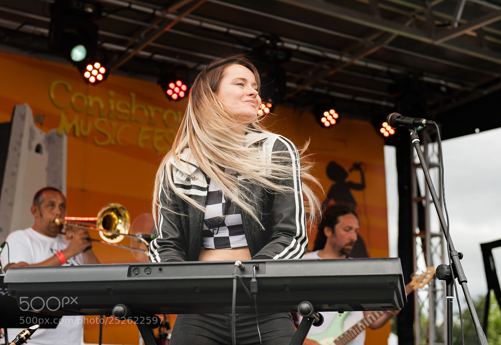 Nikon D3 sample photo. Conisbrough music festival 2017 photography