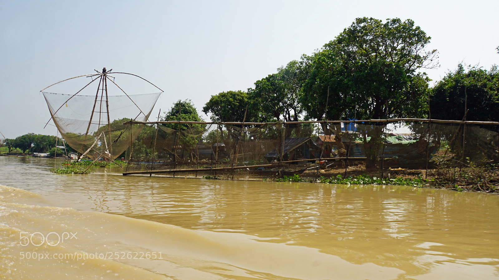 Sony a6000 sample photo. Tonle sap shrimp farms photography