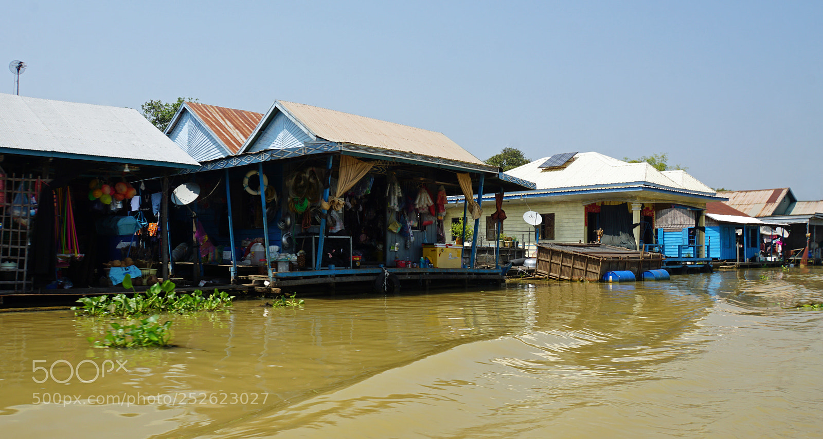 Sony a6000 sample photo. Floating villages on tonle photography