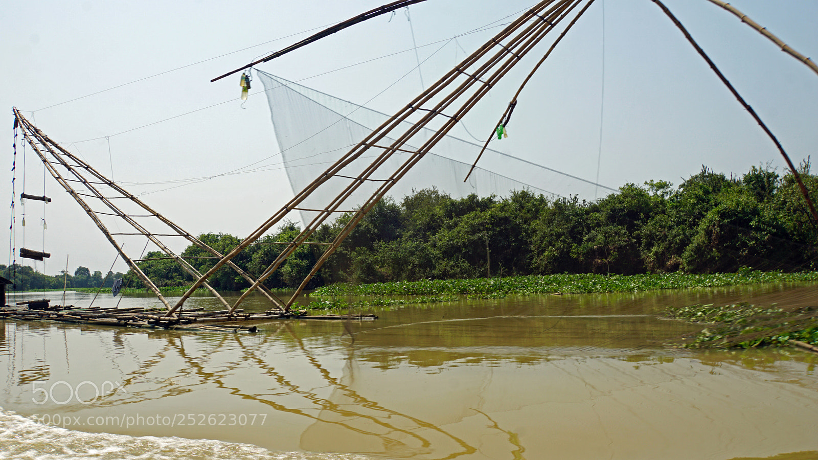 Sony a6000 sample photo. Tonle sap shrimp farms photography