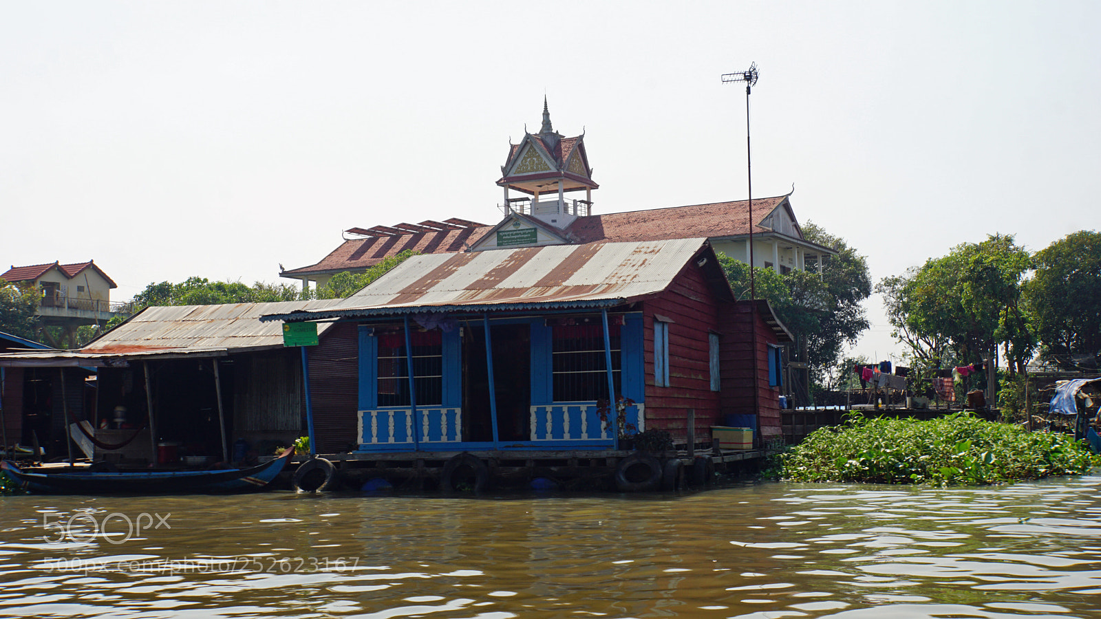 Sony a6000 sample photo. Floating villages on tonle photography