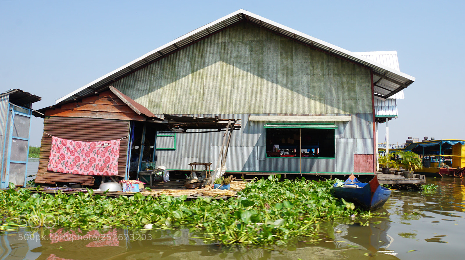 Sony a6000 sample photo. Floating villages on tonle photography