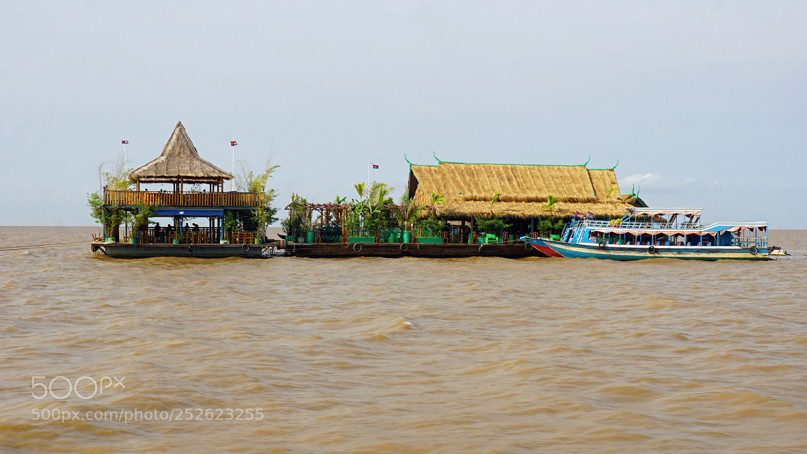 Sony a6000 sample photo. Tonle sap flaoting village photography