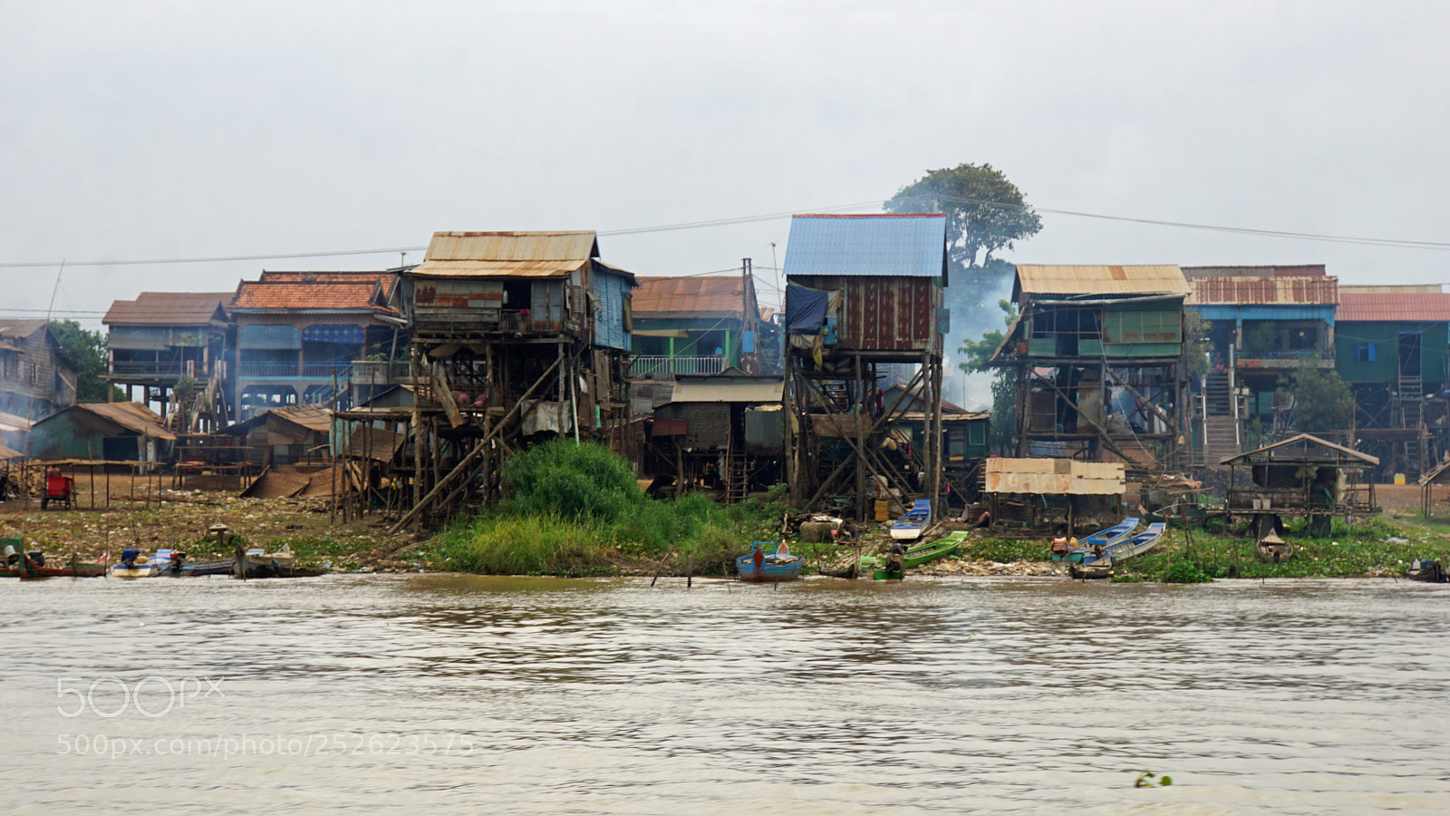 Sony a6000 sample photo. Fisherman village at tonle photography