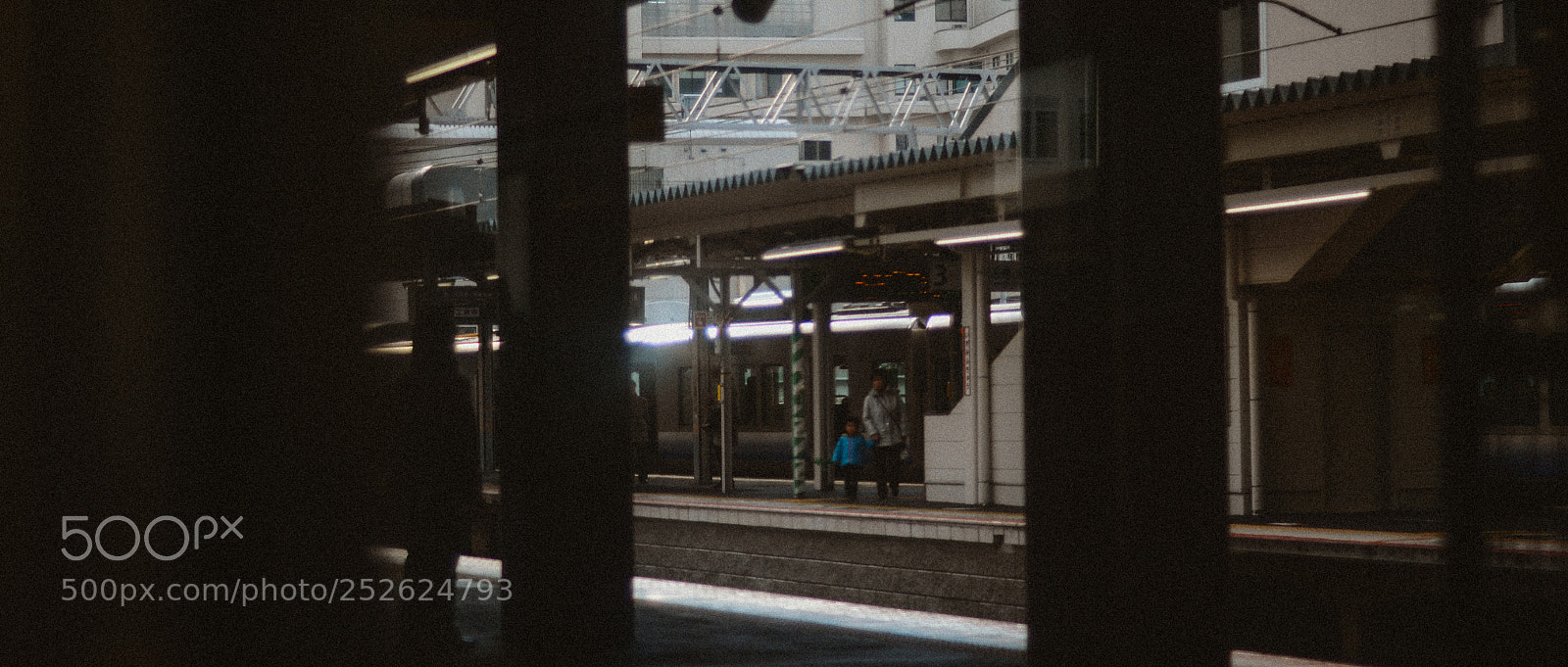 Nikon D7000 sample photo. 母親と子 photography