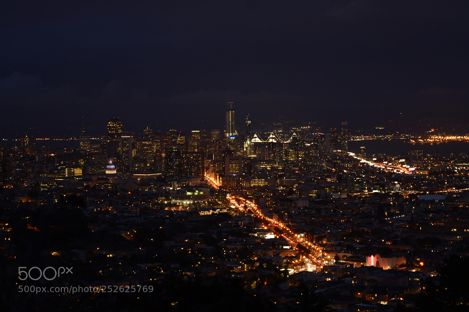 Nikon D5200 sample photo. Late evening san francisco photography