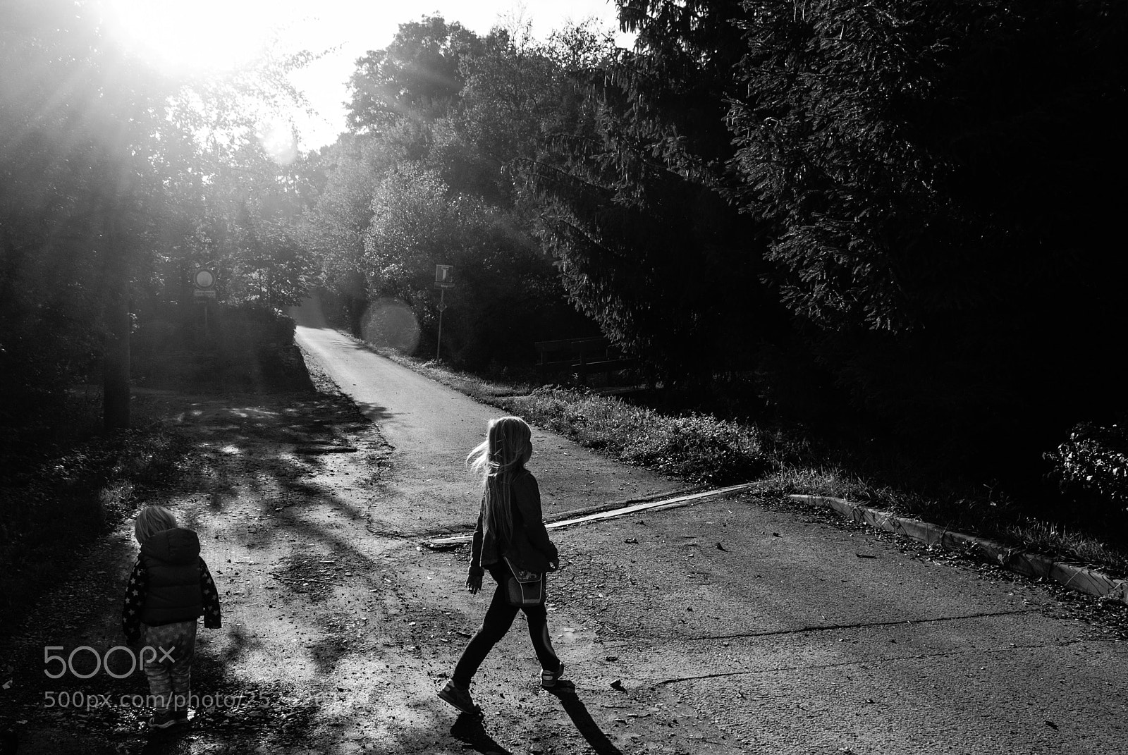 Nikon D3000 sample photo. Sisters photography