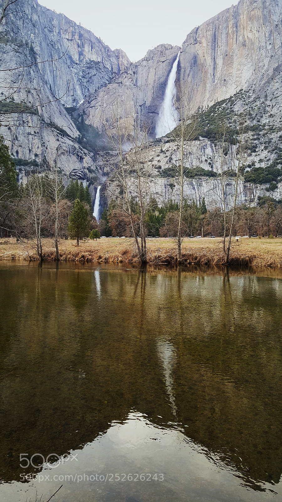 Samsung Galaxy Note5 sample photo. Yosemite falls reflection photography