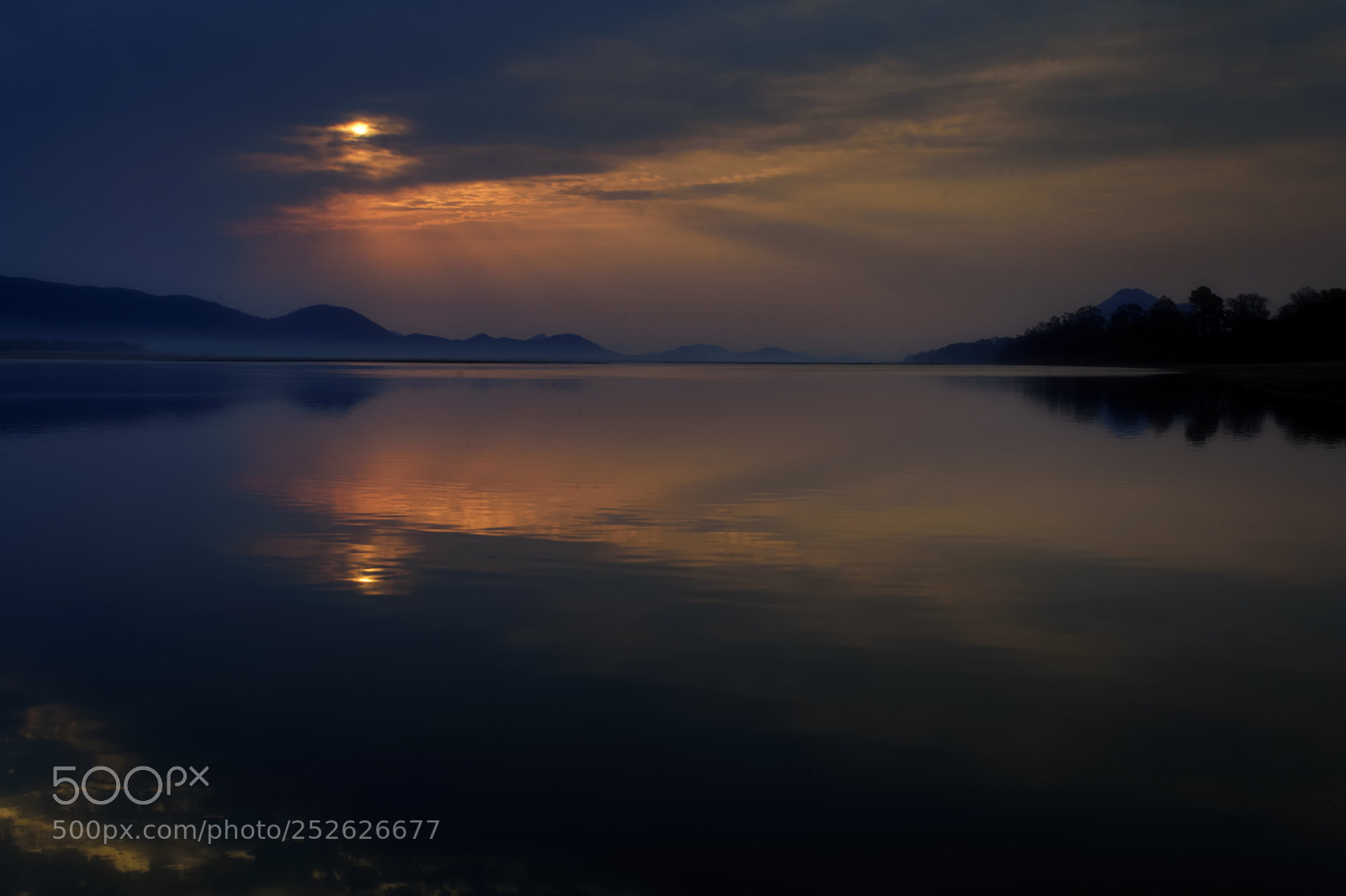 Nikon D7200 sample photo. Sunrise over mahanadi river photography