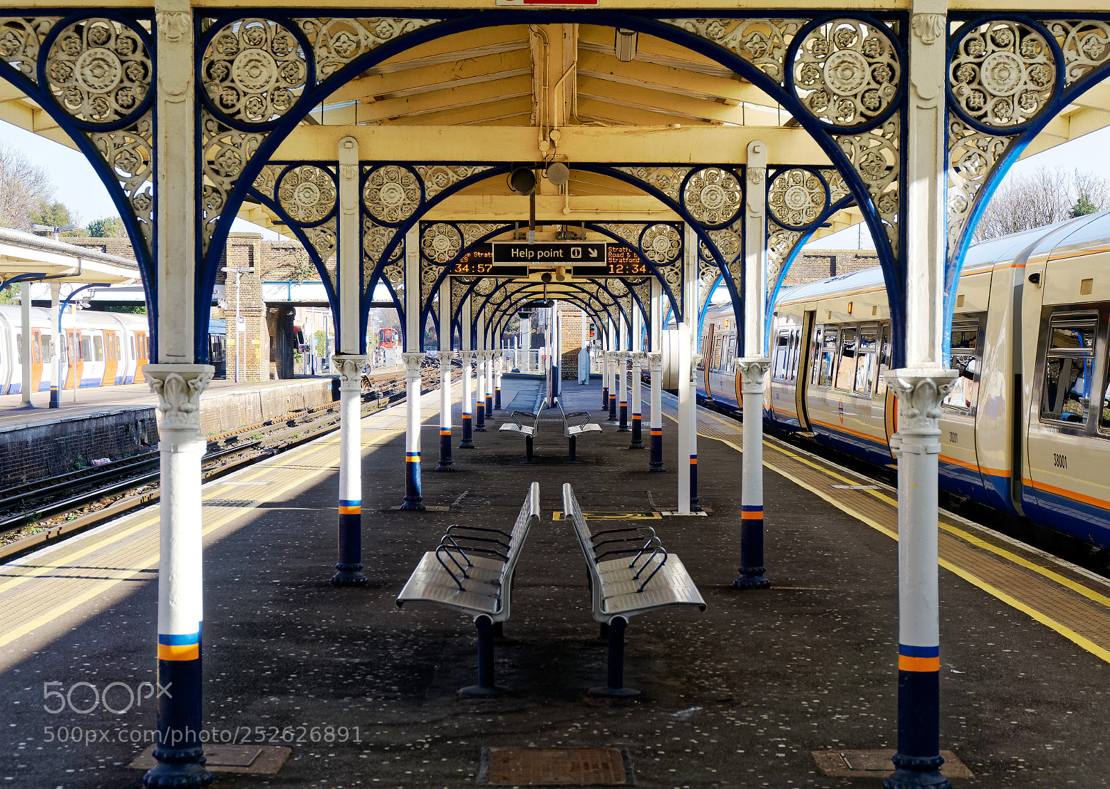 Sony a6000 sample photo. Richmond railway station, south photography